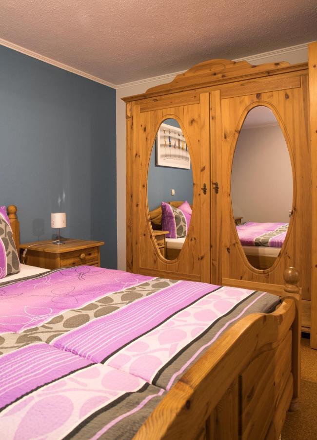 Ferienwohnung In Bad Staffelstein Ot Grundfeld Extérieur photo